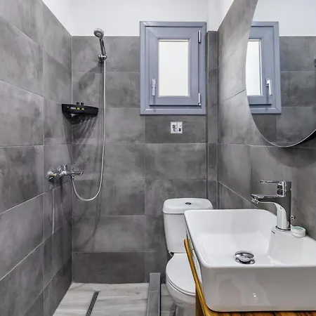 Orchids Luxury سكوبيلوس تاون