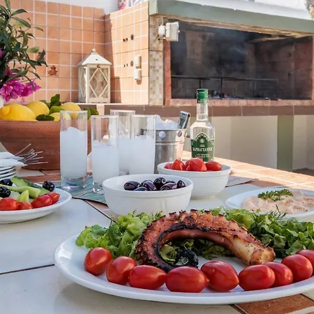 Orchids Luxury * سكوبيلوس تاون